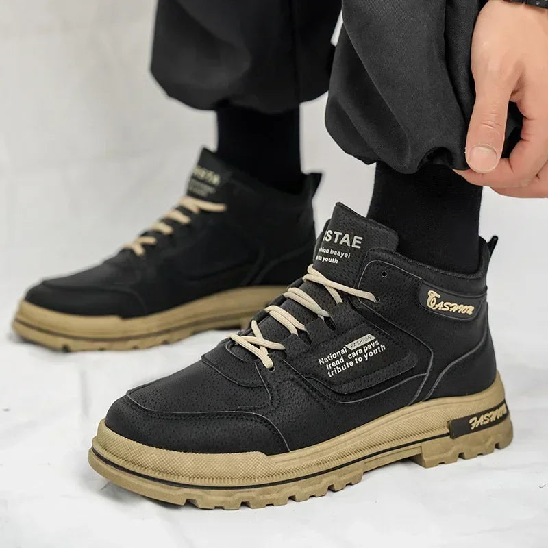 New High Top Leather Versatile Men's Shoes Outdoor Wear resistant Fashion Sports Running Work Boots